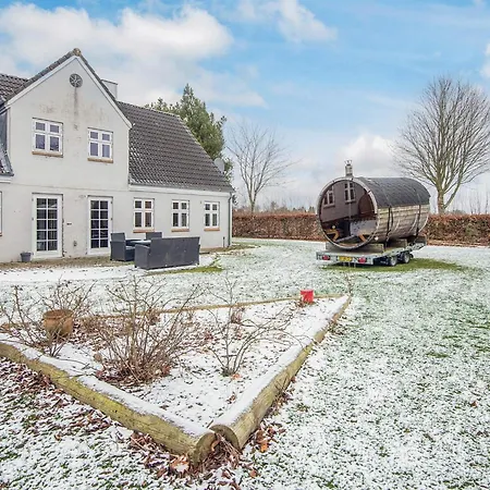 Semesterbostad 14 Person In Ribe *