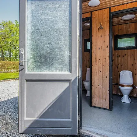 14 Person In Holiday home *